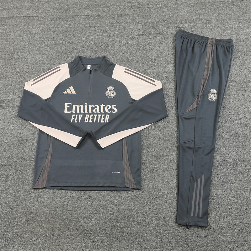 Conjunto Real Madrid Cinza