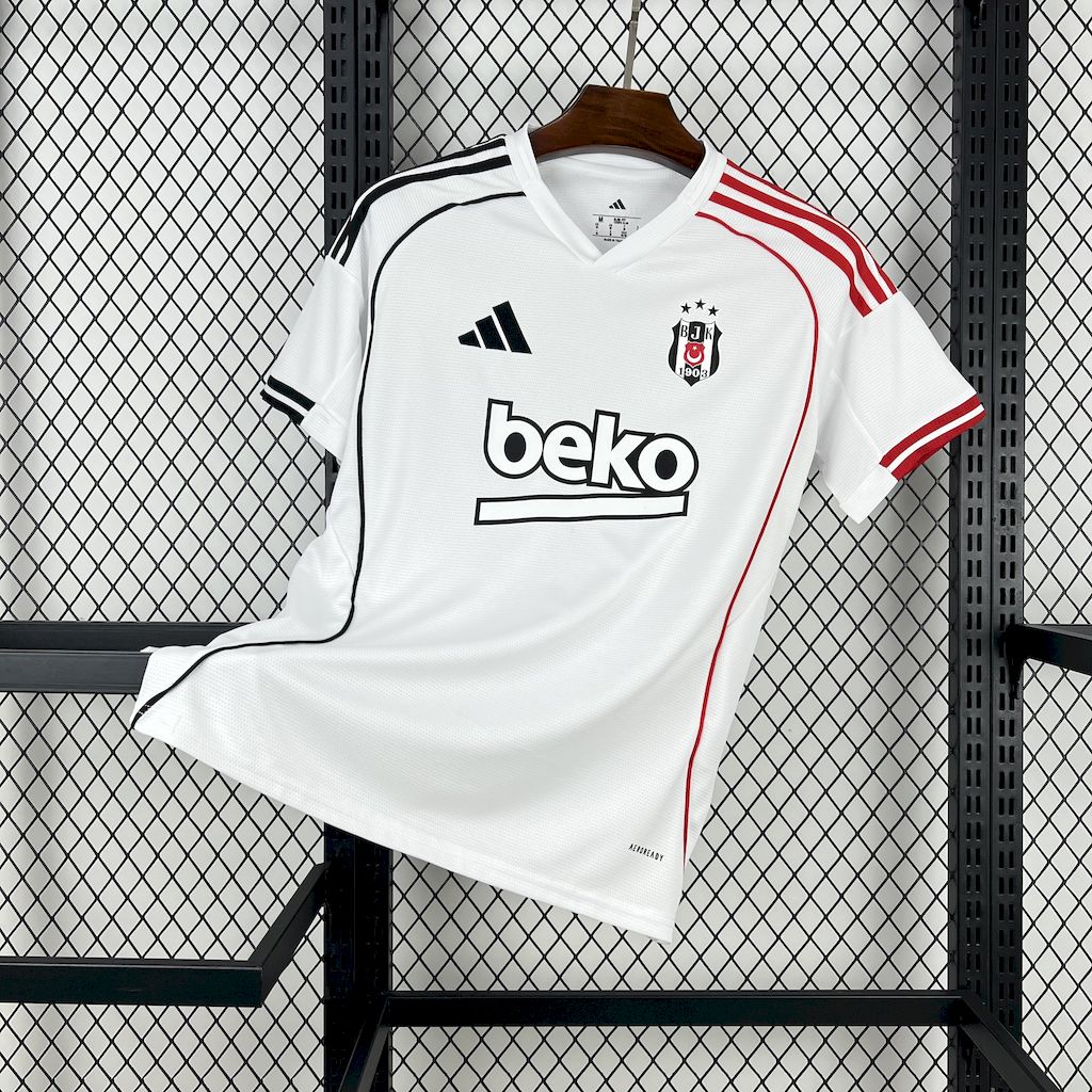 Besiktas Titular 25-26