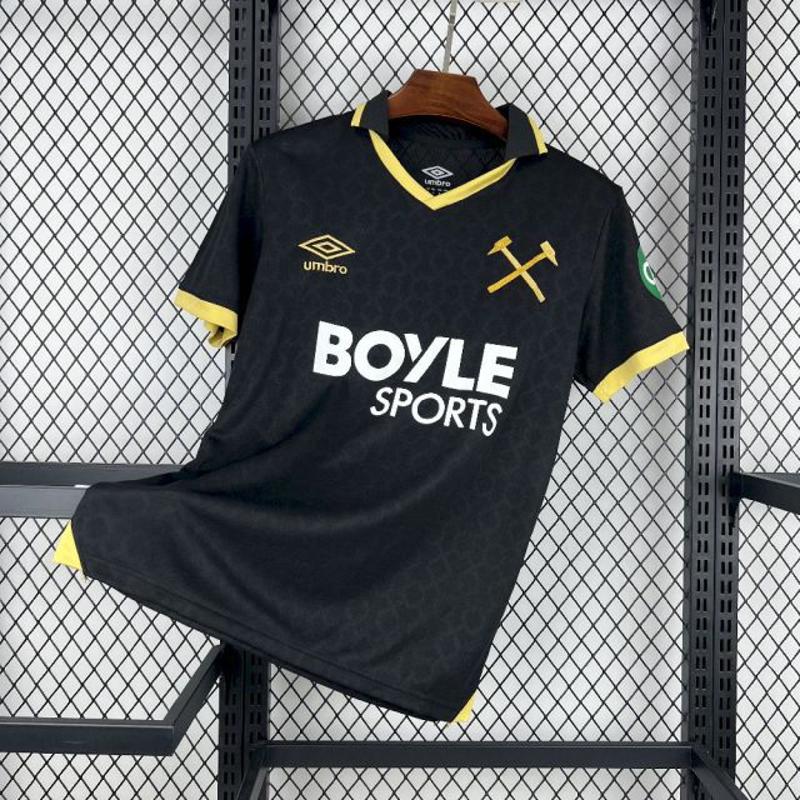 West Ham Third 25-26