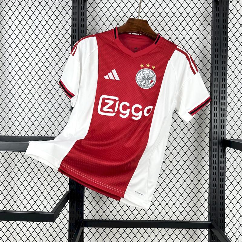 Ajax Titular 25-26